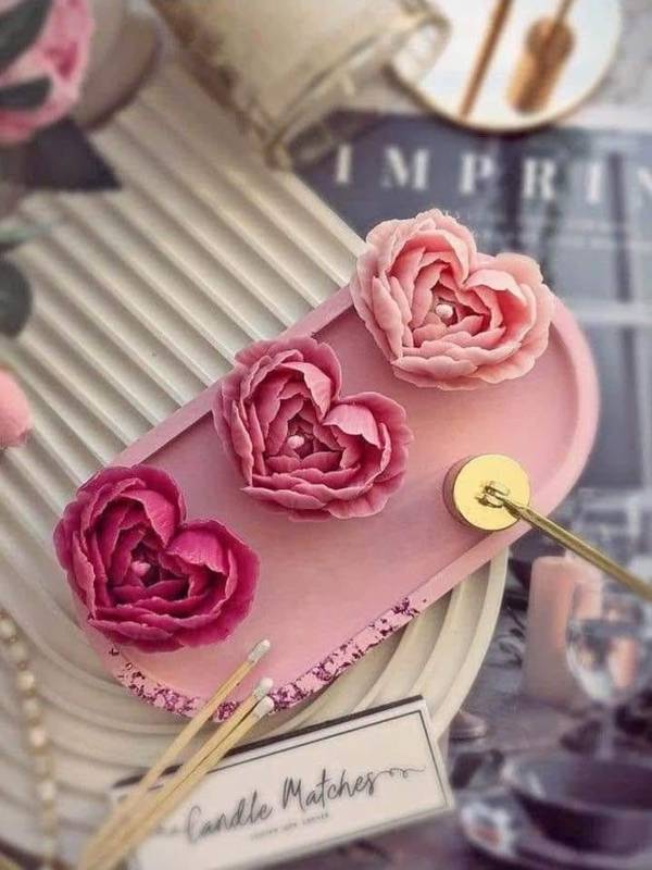 💖🕯️ شموع معطّرة على شكل قلوب – رومانسية تفوح عطراً! 🕯️💖